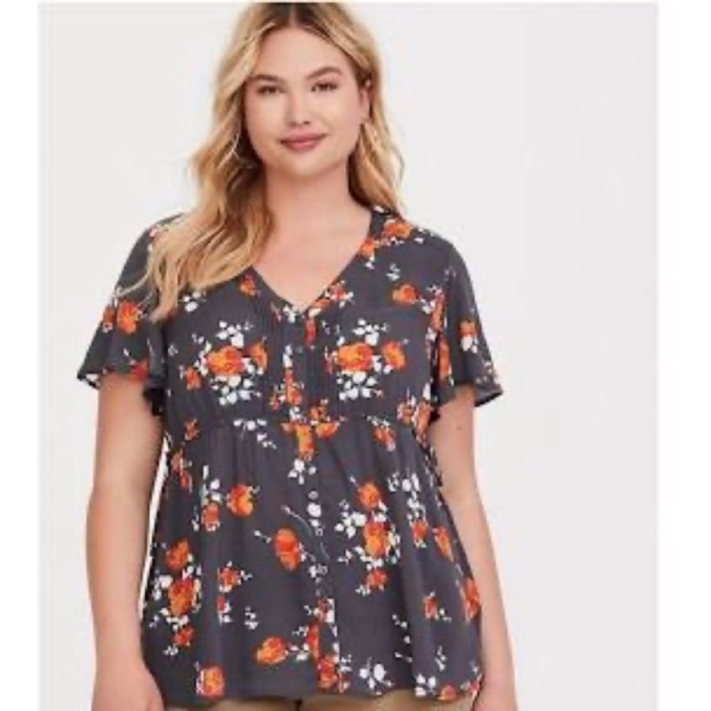 Torrid Plus size Pleated Button Detail Gray/Orange Floral Flutter sleeve top-2x